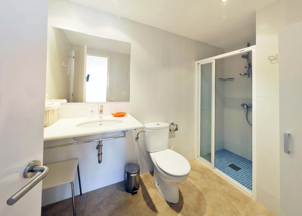 Aparthotel L'Heretat Cadaqués Esterno foto